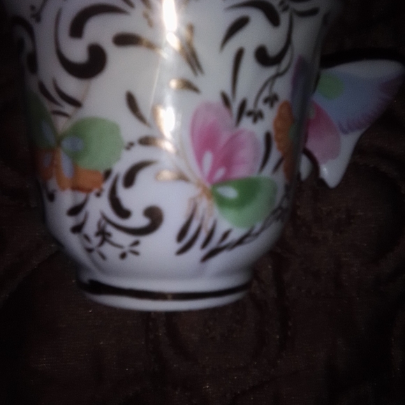 Charming Floral Ceramic Baum Brothers Demitasse Teacup - Picture 1 of 3